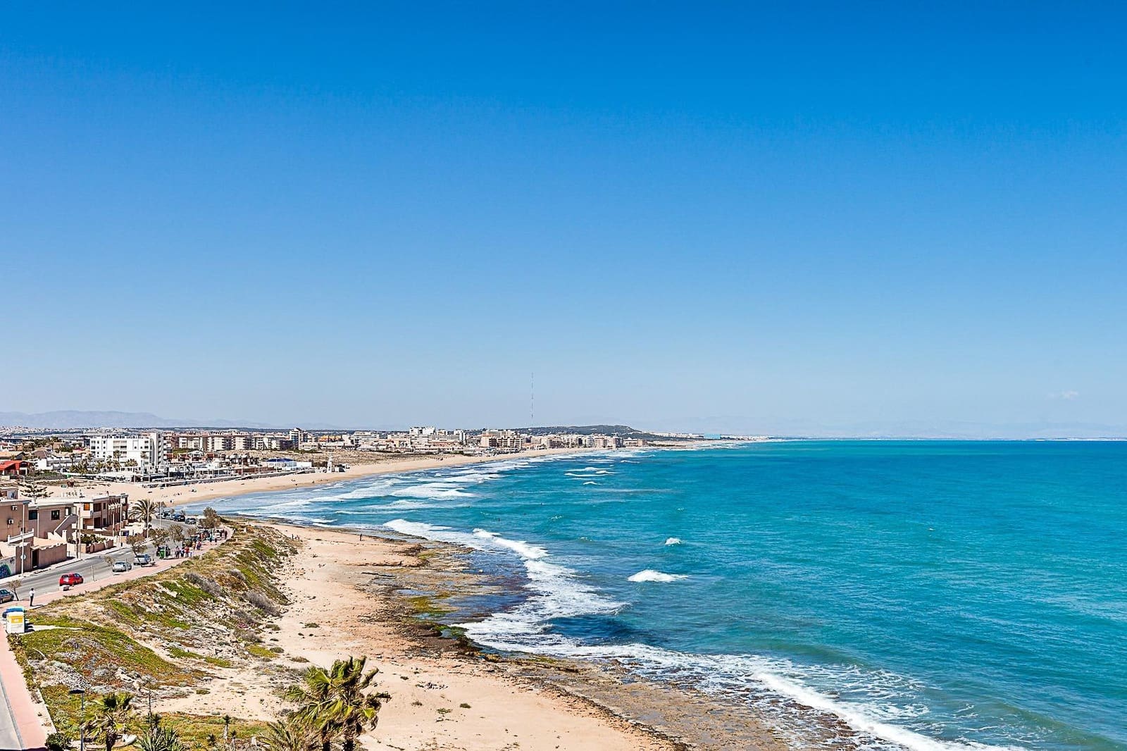 Apartamento de 2 habitaciones en Torrevieja en venta con piscina - 169.990 € (Ref: 10151470)