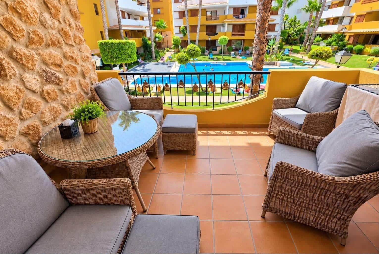 2 chambre Appartement à vendre à Punta Prima avec piscine garage - 264 900 € (Ref: 10155446)