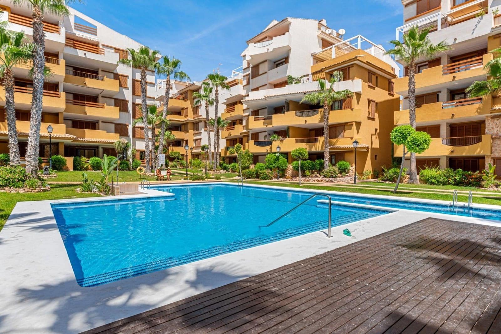 2 chambre Appartement à vendre à Punta Prima avec piscine garage - 264 900 € (Ref: 10155446)