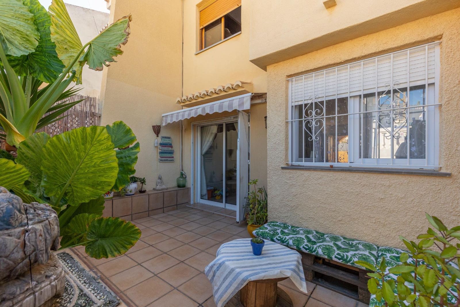 2 soveværelse Lejlighed til salg i Torrevieja med swimmingpool - € 195.000 (Ref: 10161739)