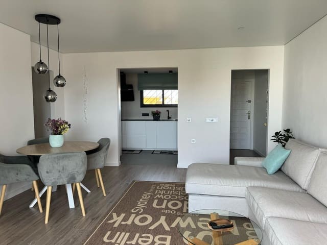2 bedroom Penthouse for sale in Centro, Torrevieja with pool garage - € 210,000 (Ref: 10165216)