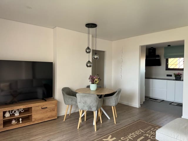 2 bedroom Penthouse for sale in Centro, Torrevieja with pool garage - € 210,000 (Ref: 10165216)