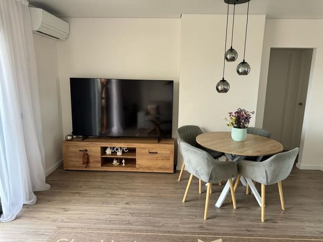 2 bedroom Penthouse for sale in Centro, Torrevieja with pool garage - € 210,000 (Ref: 10165216)