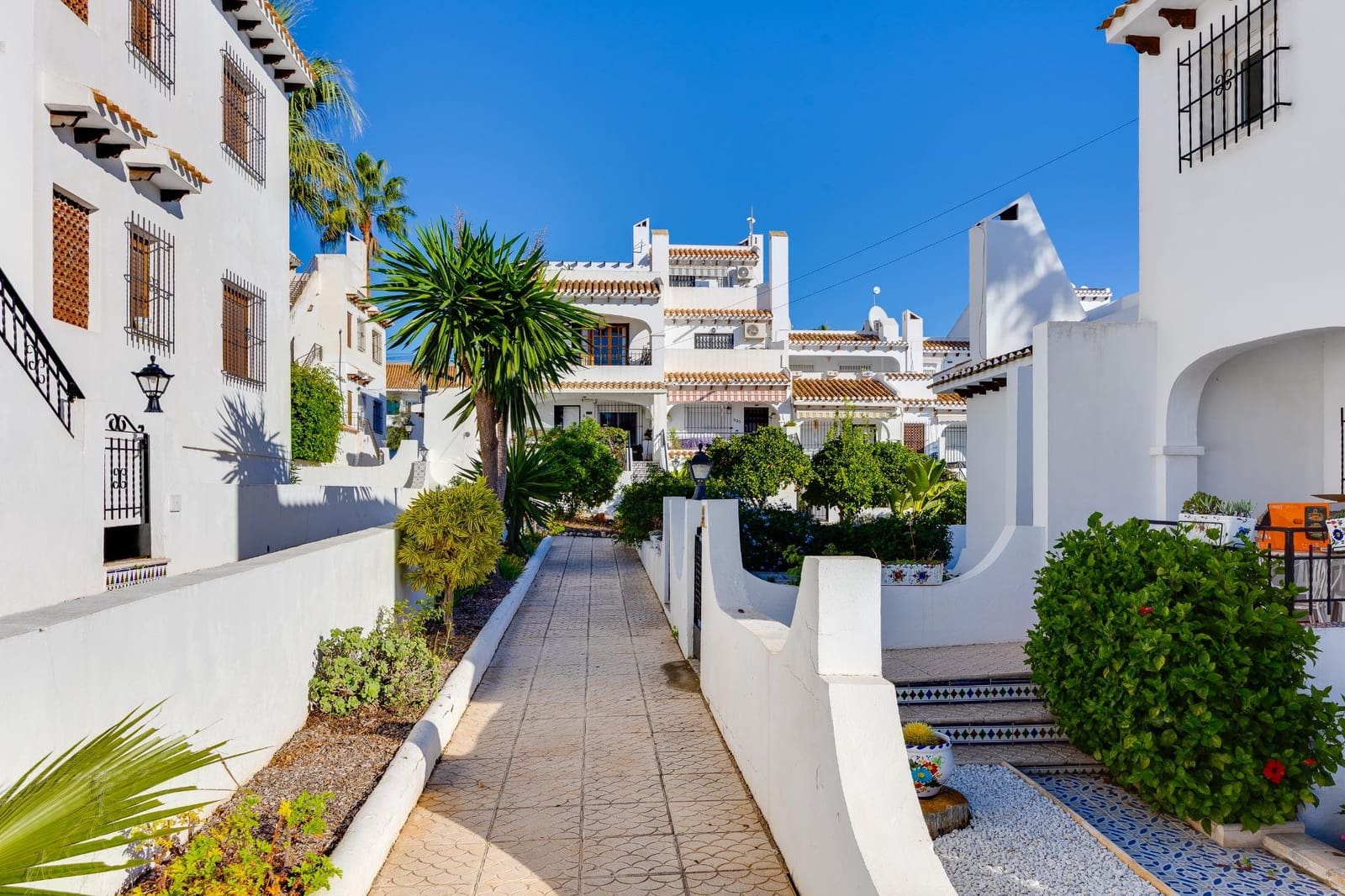 2 bedroom Penthouse for sale in Orihuela Costa with pool - € 195,000 (Ref: 10168679)