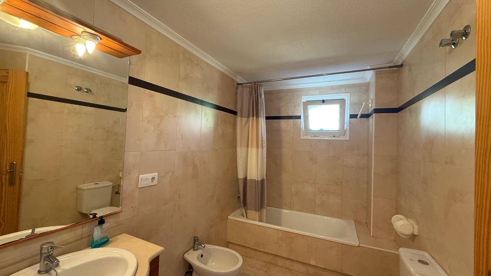 2 soveværelse Lejlighed til salg i Orihuela Costa med swimmingpool - € 189.000 (Ref: 10171934)