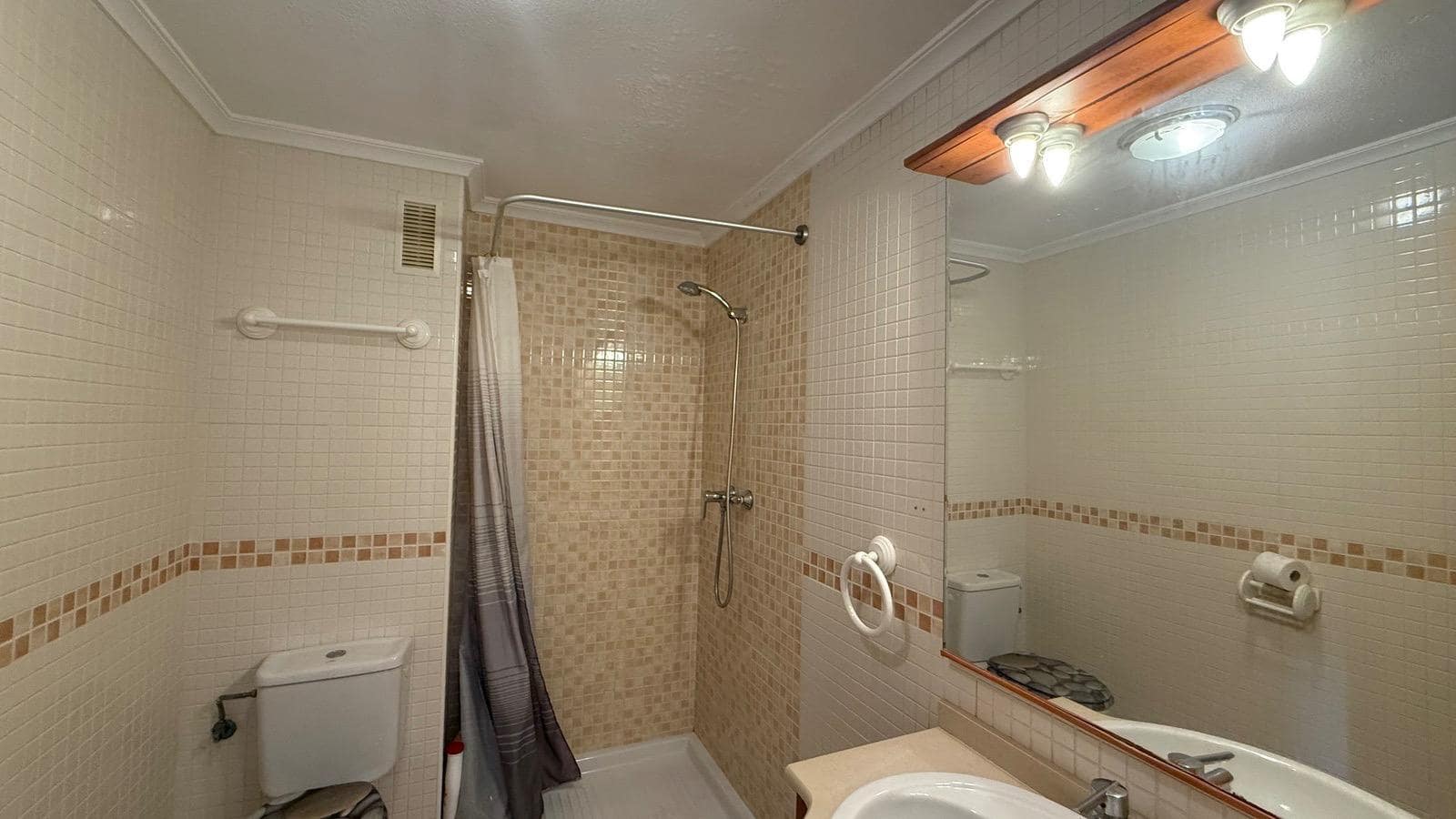 2 soveværelse Lejlighed til salg i Orihuela Costa med swimmingpool - € 189.000 (Ref: 10171934)