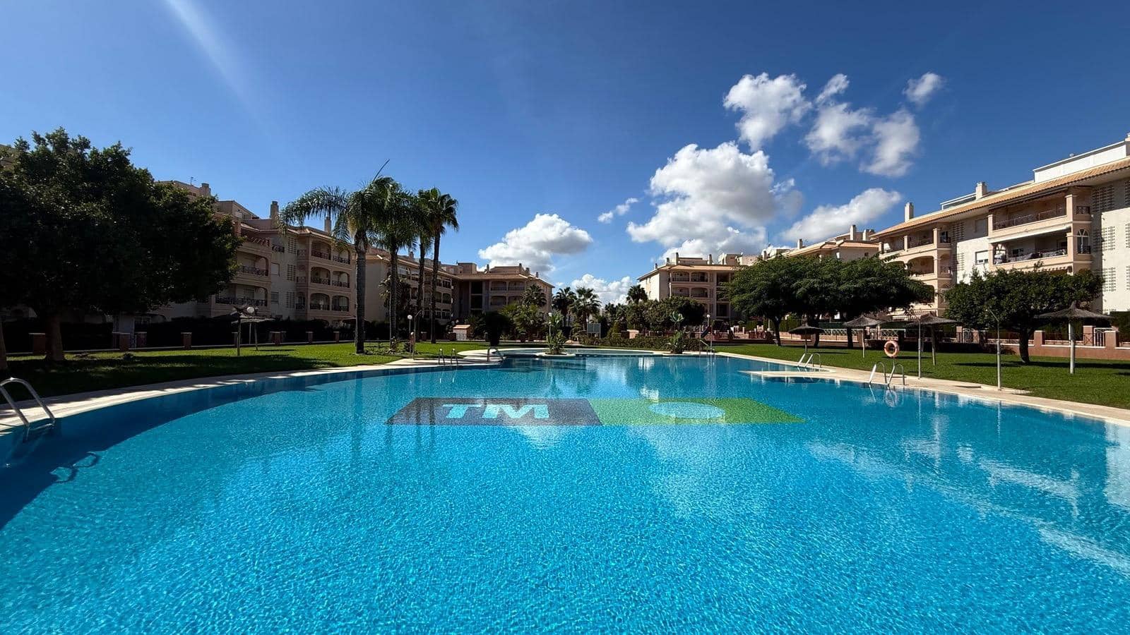 2 soveværelse Lejlighed til salg i Orihuela Costa med swimmingpool - € 189.000 (Ref: 10171934)