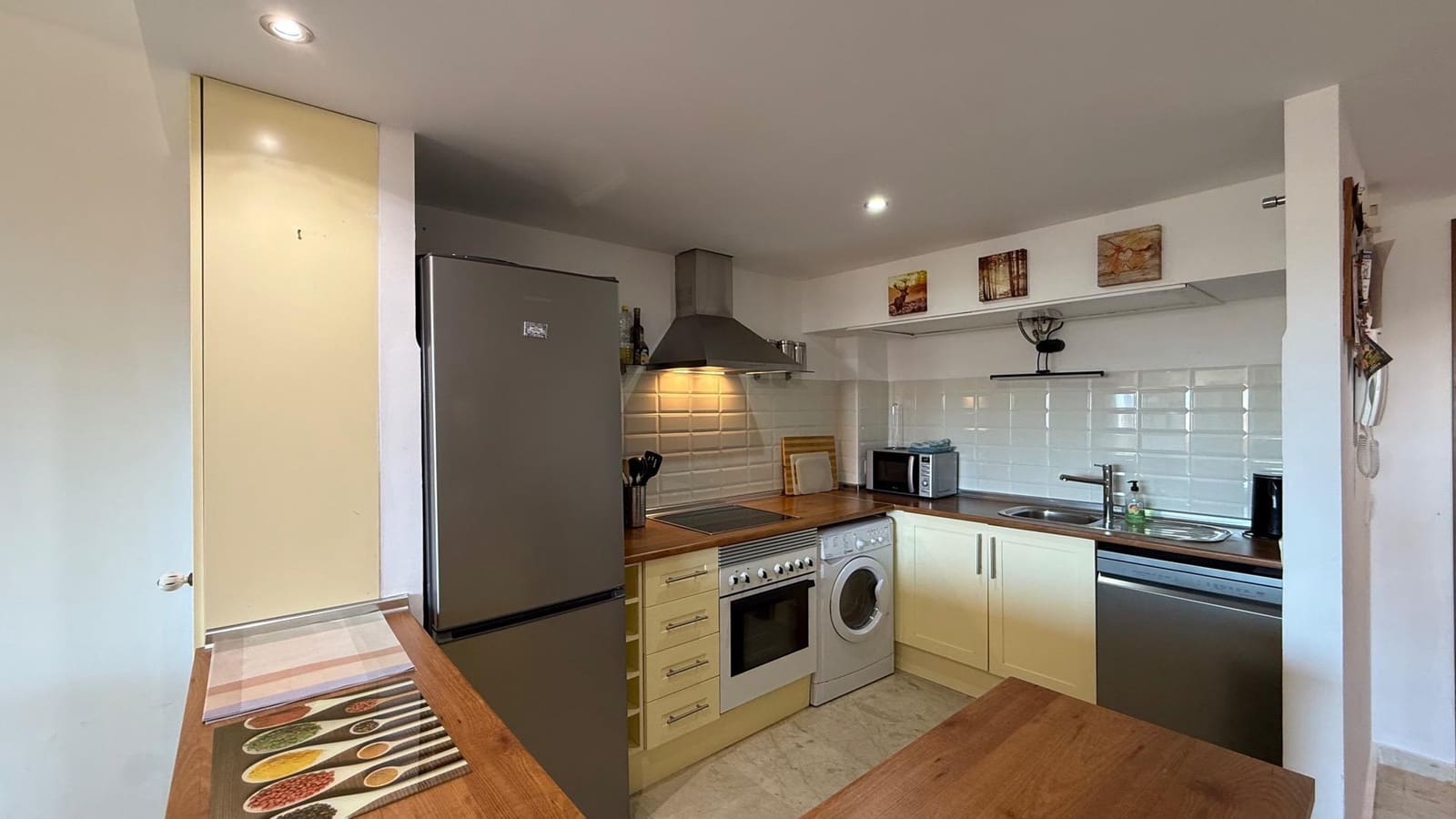 2 soverom Leilighet til salgs i Punta Prima med svømmebasseng garasje - € 325 000 (Ref: 10171935)