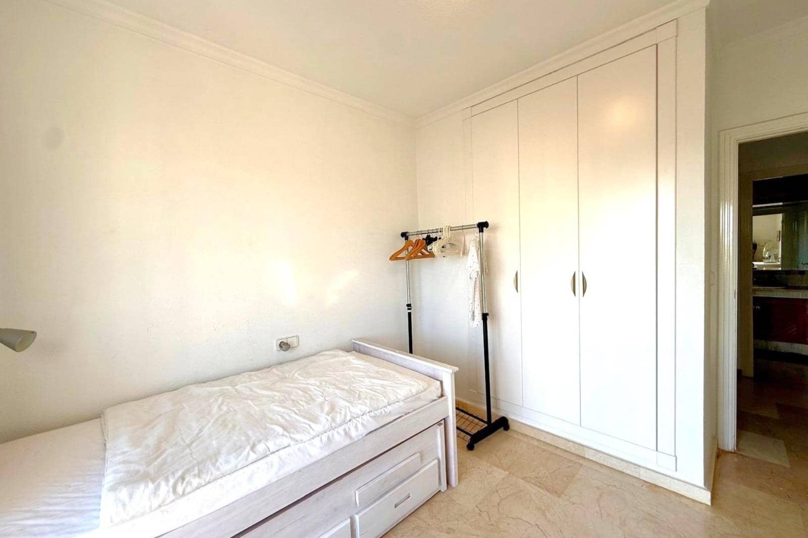 6 sypialnia Willa na sprzedaż w Los Dolses z basenem garażem - 475 000 € (Ref: 10173858)