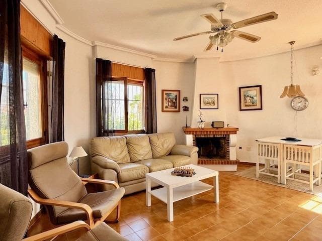 3 slaapkamer Villa te koop in Rojales met zwembad - € 299.000 (Ref: 10173859)
