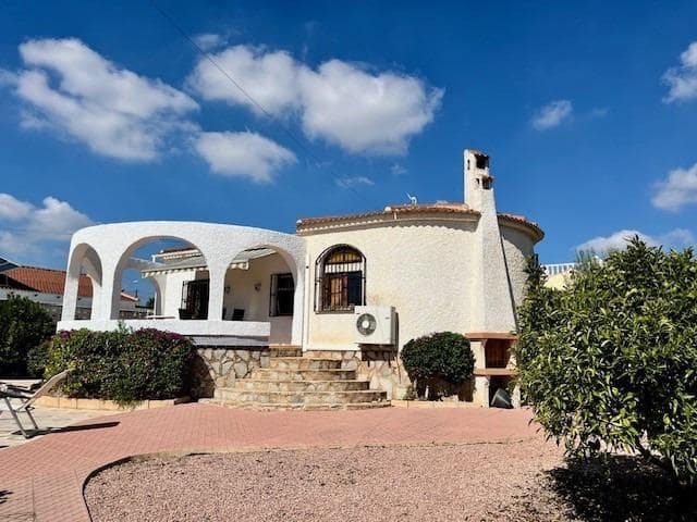 3 slaapkamer Villa te koop in Rojales met zwembad - € 299.000 (Ref: 10173859)