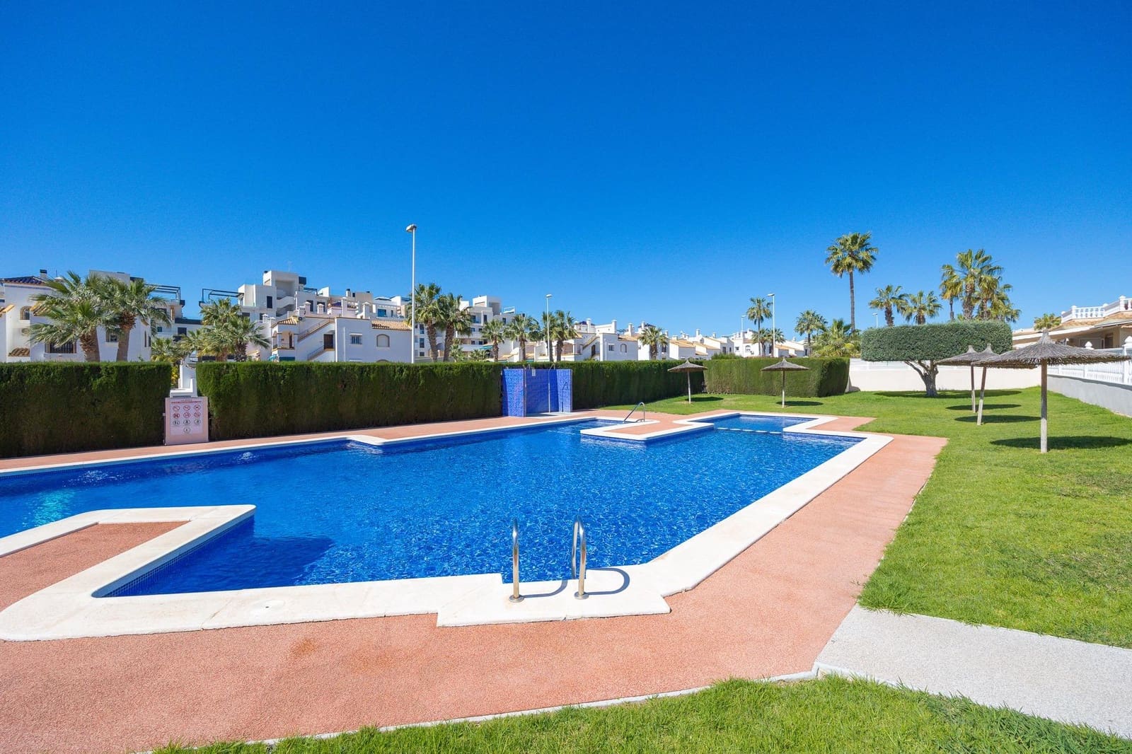 3 soveværelse Villa til salg i Los Dolses med swimmingpool garage - € 365.000 (Ref: 10174697)