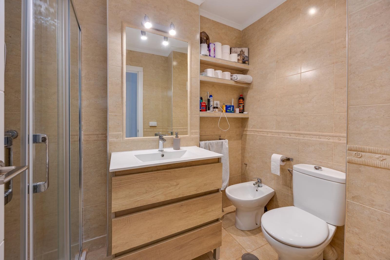 3 makuuhuone Huoneisto myytävänä paikassa Torrevieja - 180 000 € (Ref: 10180818)
