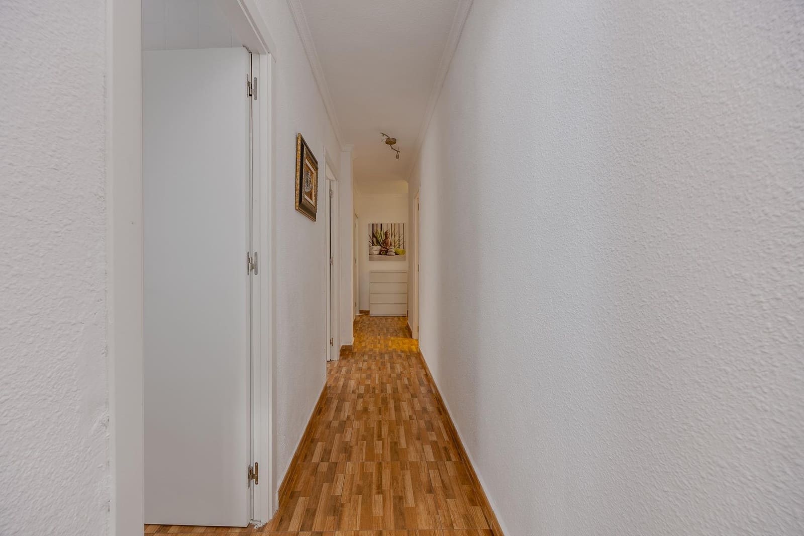 3 makuuhuone Huoneisto myytävänä paikassa Torrevieja - 180 000 € (Ref: 10180818)