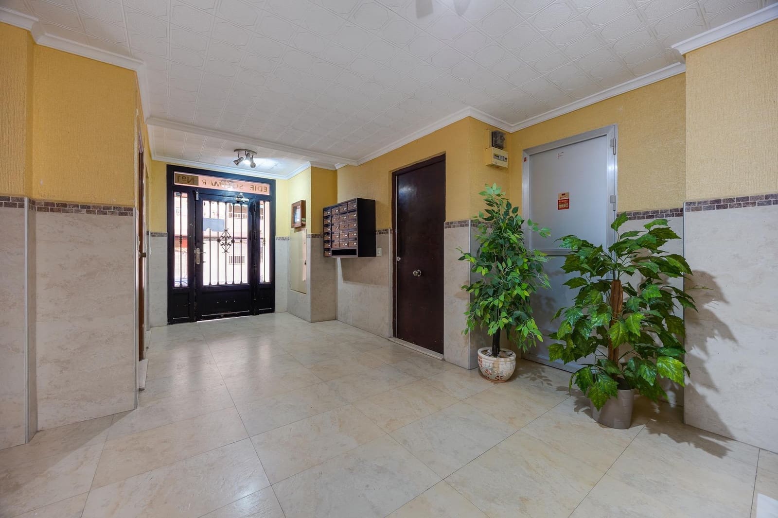 3 makuuhuone Huoneisto myytävänä paikassa Torrevieja - 180 000 € (Ref: 10180818)