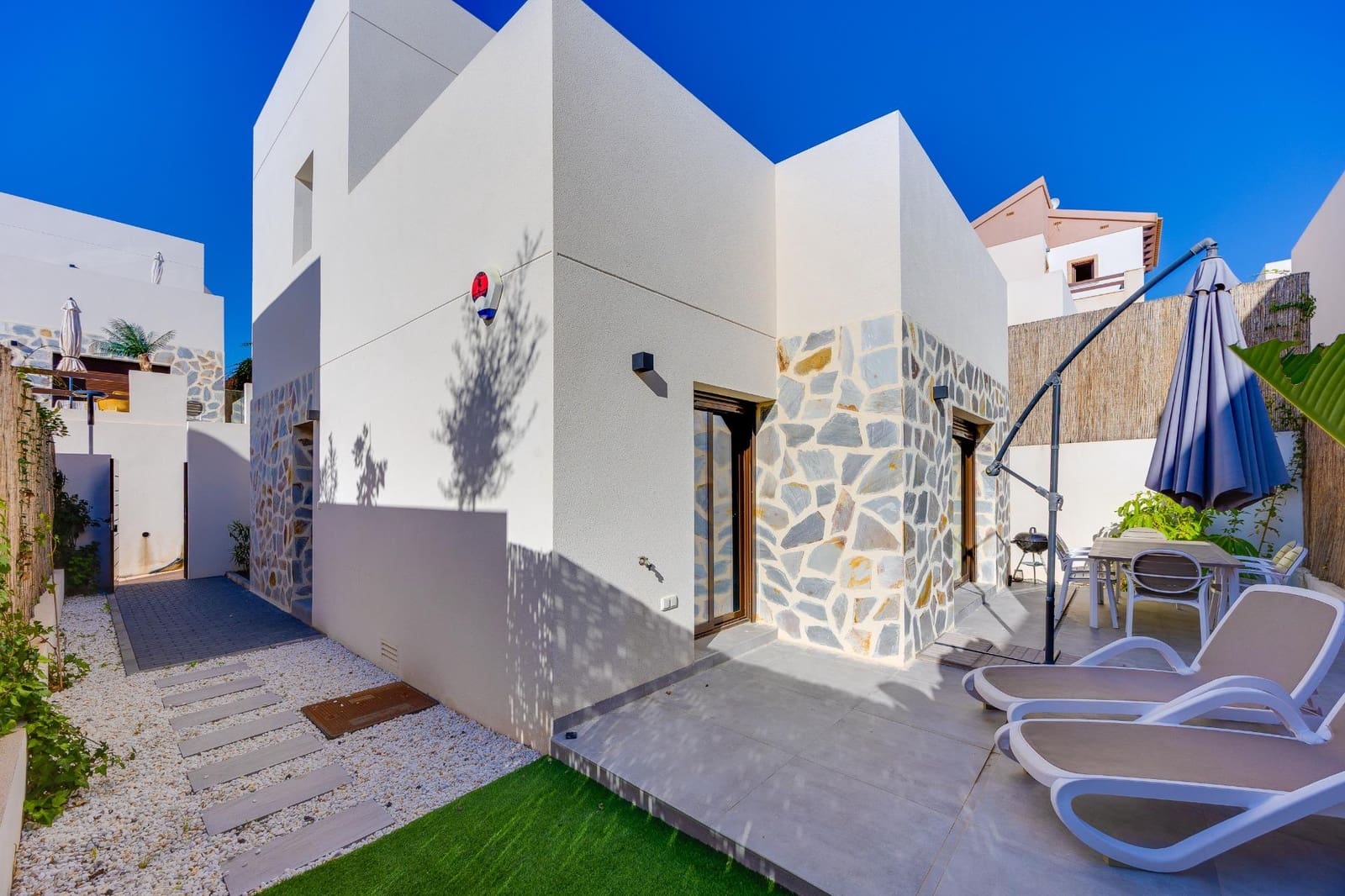 3 camera da letto Villa in vendita in Orihuela Costa con piscina garage - 389.000 € (Rif: 10183085)