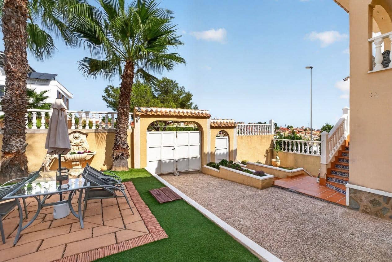 5 slaapkamer Villa te koop in Filipinas met zwembad - € 425.000 (Ref: 10187297)