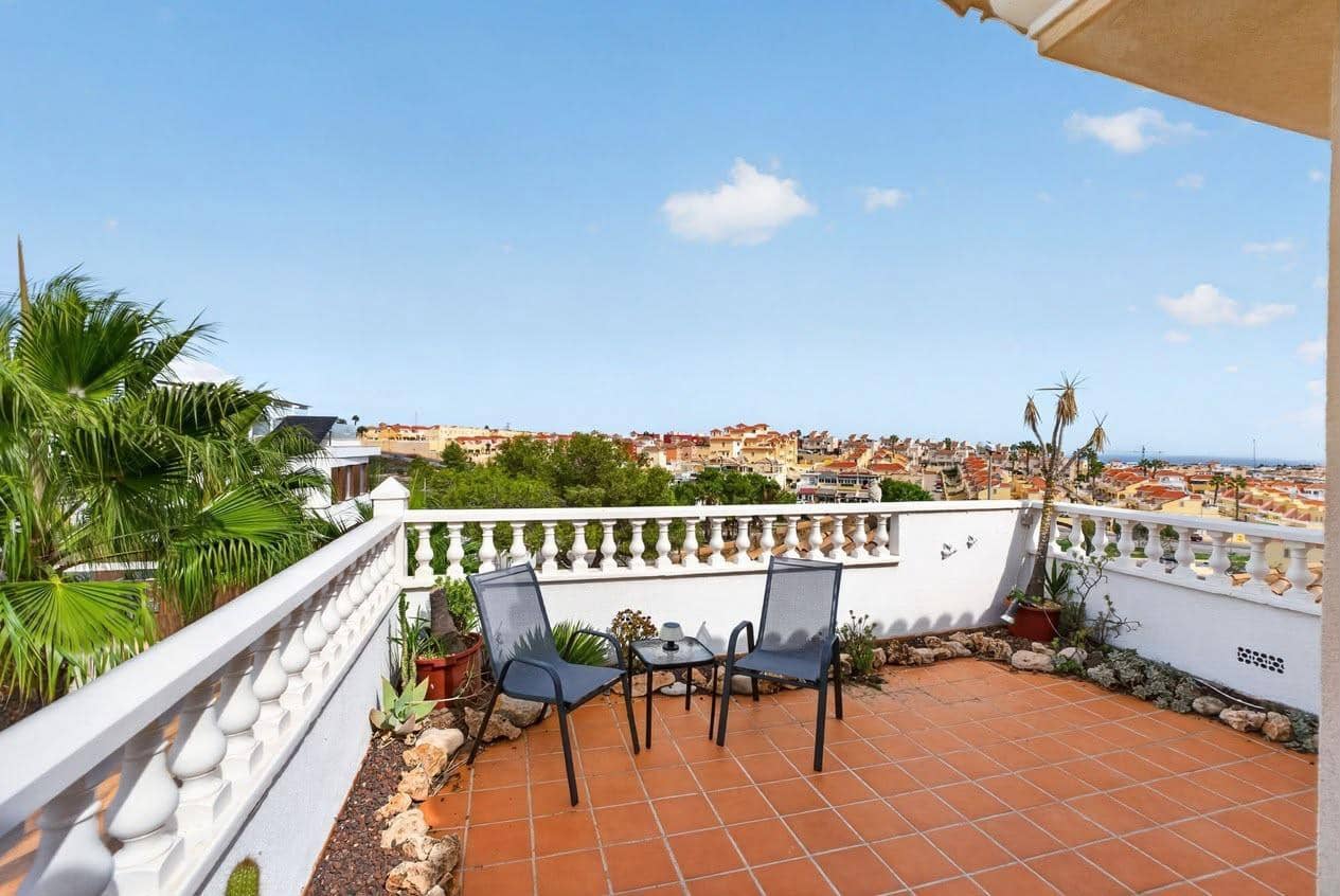 5 slaapkamer Villa te koop in Filipinas met zwembad - € 425.000 (Ref: 10187297)