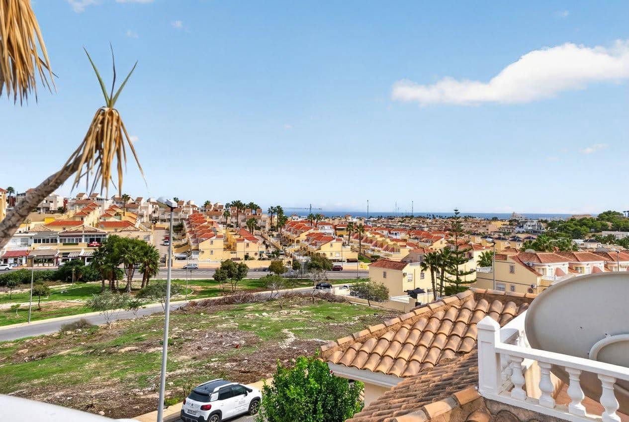 5 slaapkamer Villa te koop in Filipinas met zwembad - € 425.000 (Ref: 10187297)