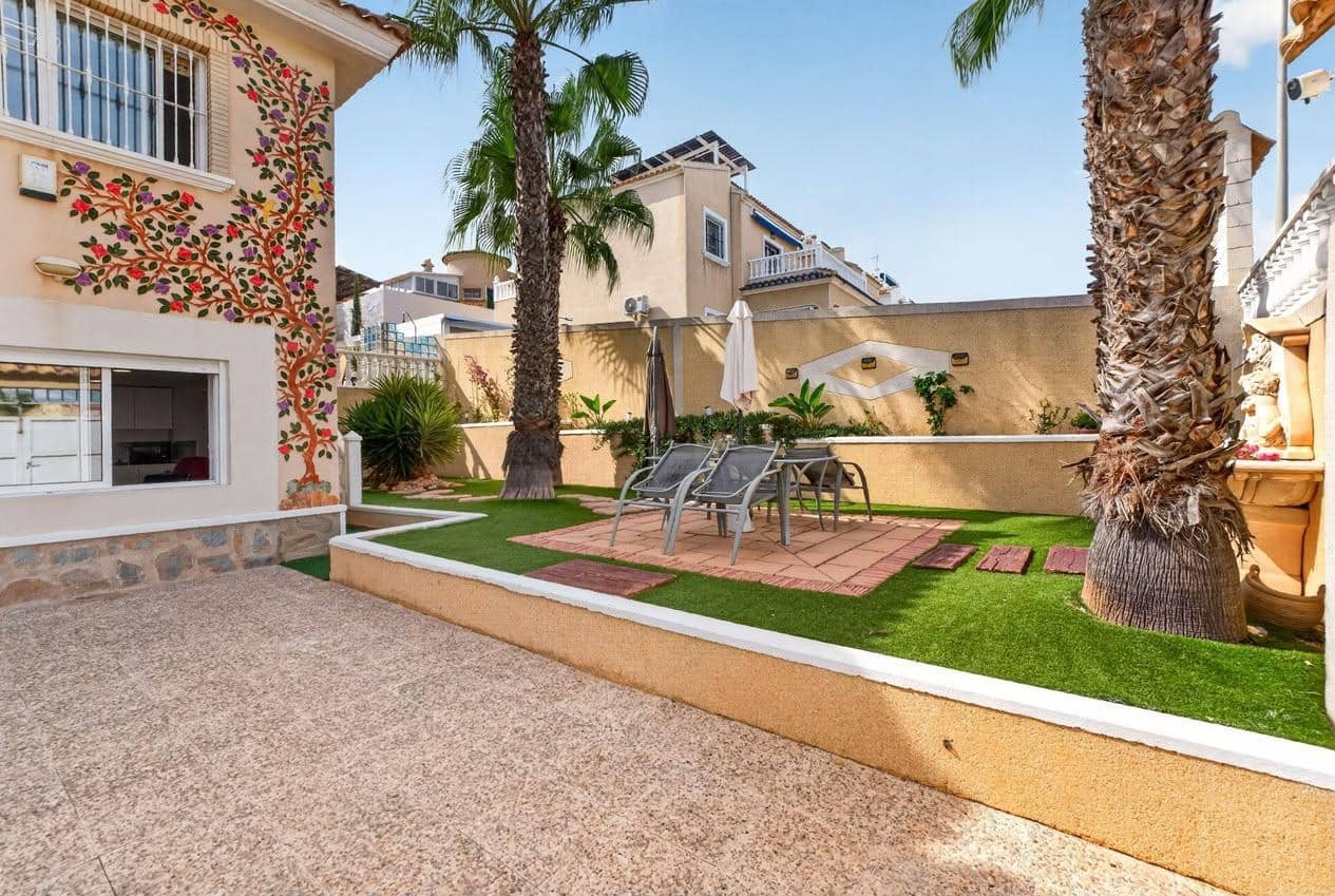 5 slaapkamer Villa te koop in Filipinas met zwembad - € 425.000 (Ref: 10187297)