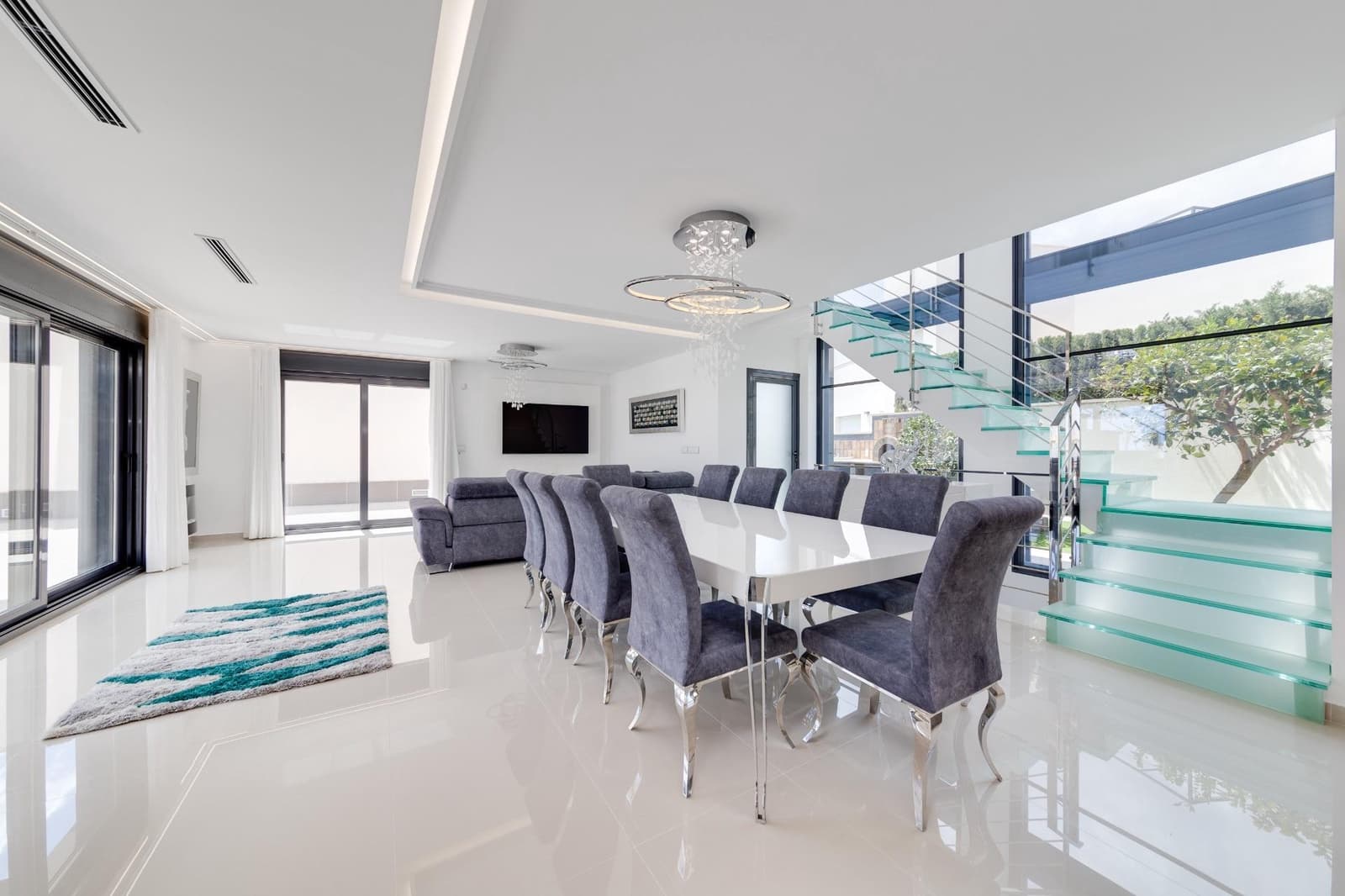 5 camera da letto Villa in vendita in San Miguel de Salinas con piscina - 849.000 € (Rif: 8306332)