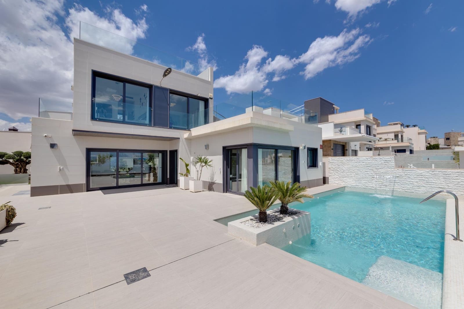 5 camera da letto Villa in vendita in San Miguel de Salinas con piscina - 849.000 € (Rif: 8306332)