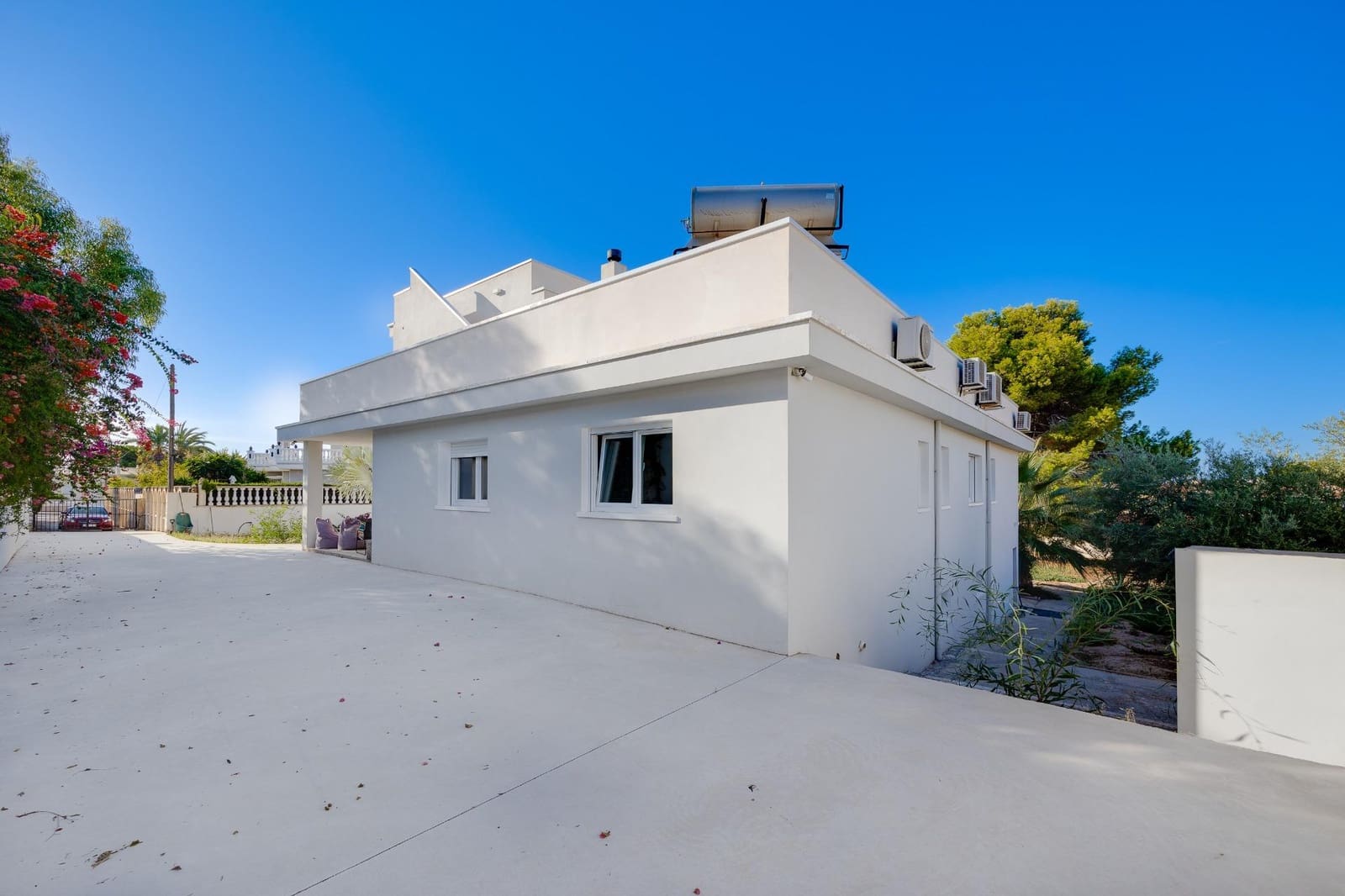 5 soveværelse Villa til salg i Ciudad Quesada med swimmingpool - € 549.000 (Ref: 8565157)