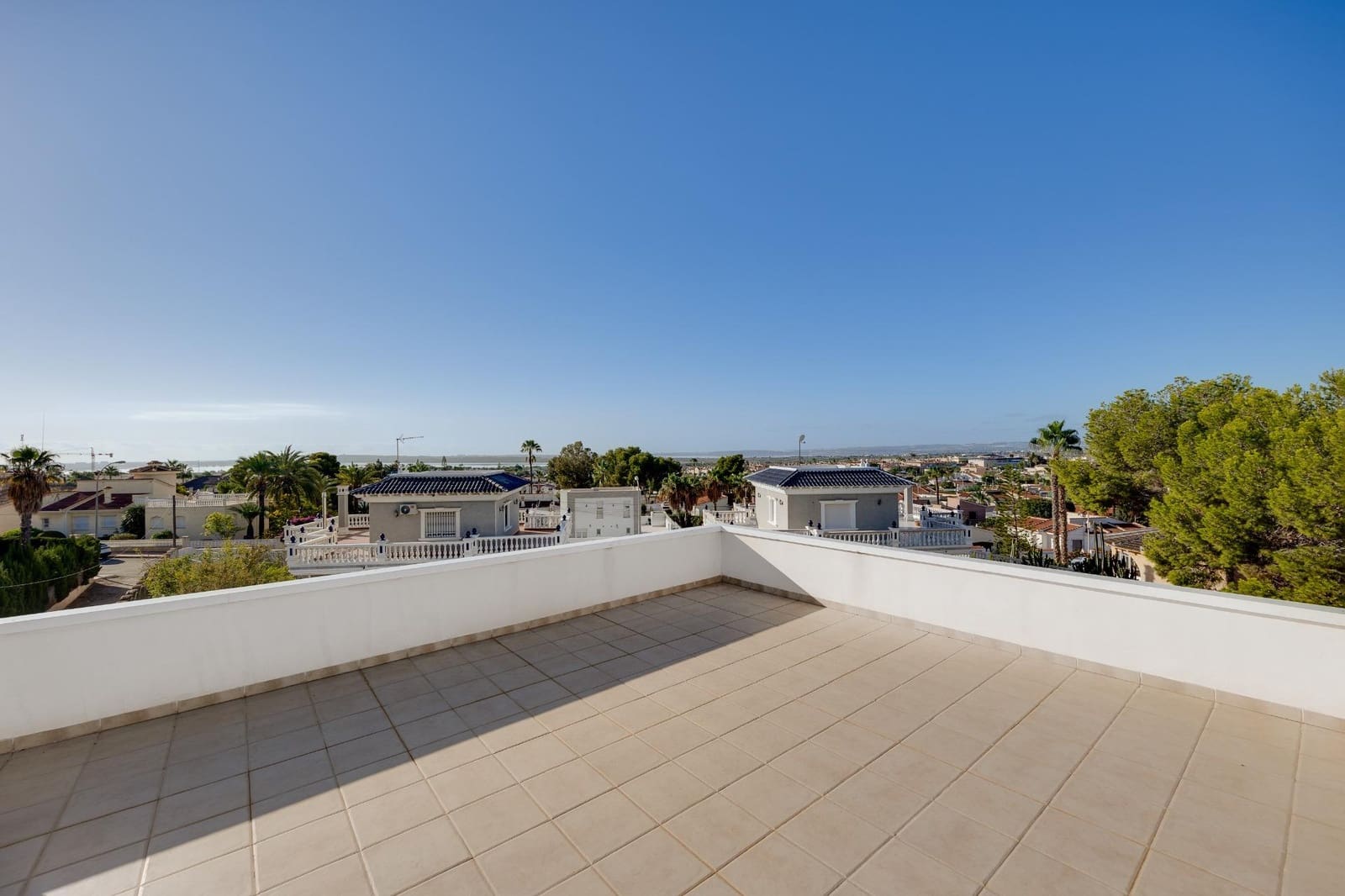 5 soveværelse Villa til salg i Ciudad Quesada med swimmingpool - € 549.000 (Ref: 8565157)