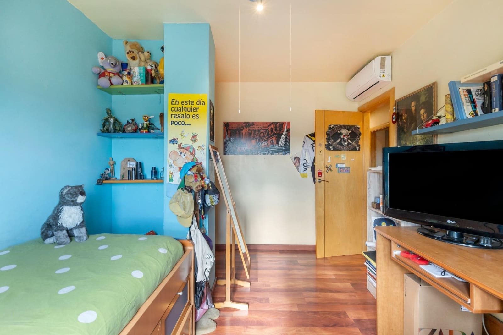 4 quarto Moradia Geminada para venda em Aguas Nuevas com piscina garagem - 479 000 € (Ref: 8720171)