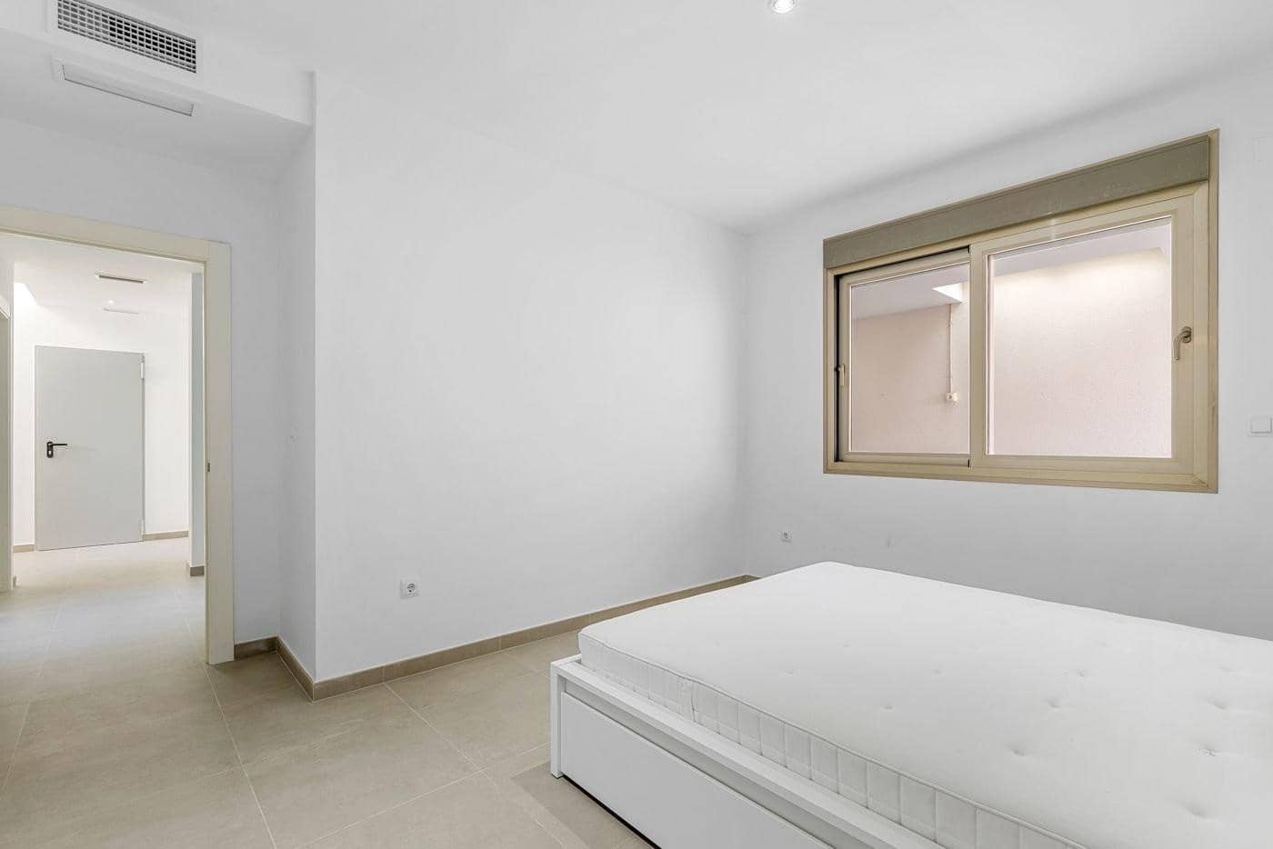 6 bedroom Villa for sale in Orihuela Costa with pool garage - € 780,000 (Ref: 8793648)