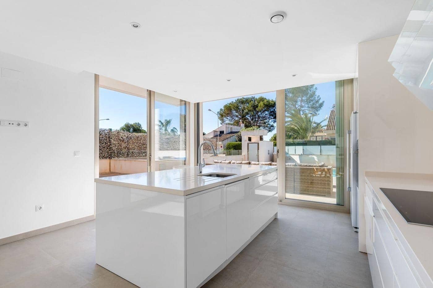 6 bedroom Villa for sale in Orihuela Costa with pool garage - € 780,000 (Ref: 8793648)