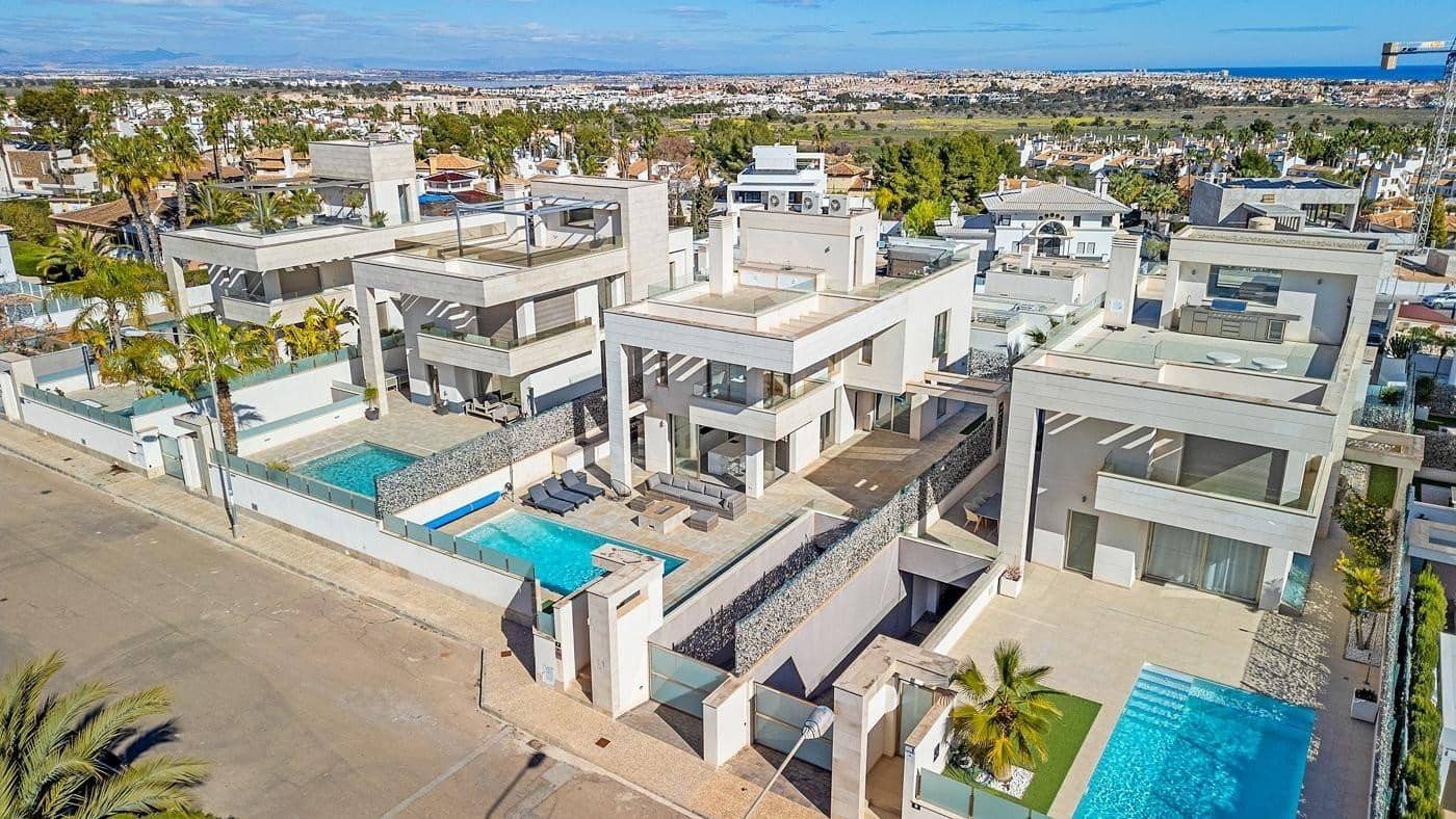 6 bedroom Villa for sale in Orihuela Costa with pool garage - € 780,000 (Ref: 8793648)