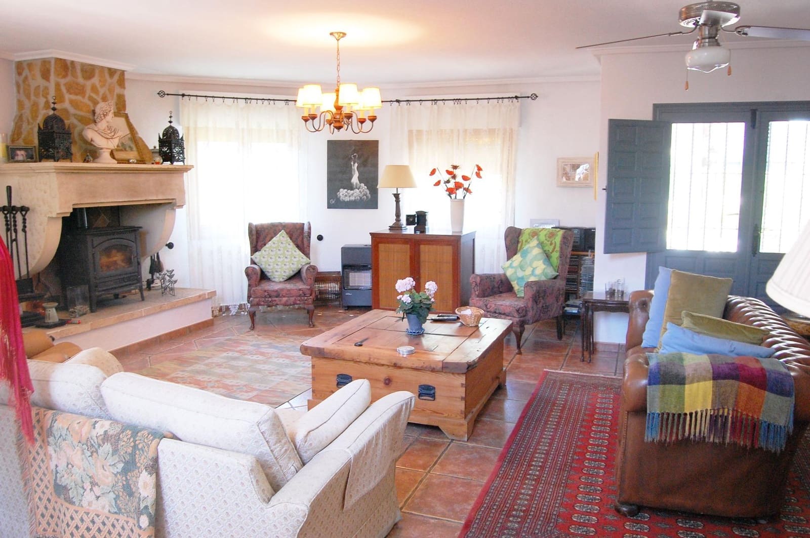 3 bedroom Villa for sale in San Luis with pool - € 429,900 (Ref: 8815865)