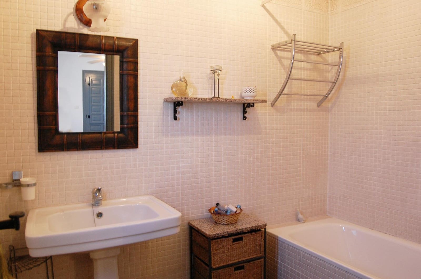 3 bedroom Villa for sale in San Luis with pool - € 429,900 (Ref: 8815865)