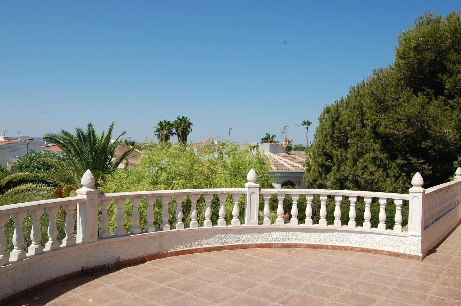 3 bedroom Villa for sale in San Luis with pool - € 429,900 (Ref: 8815865)
