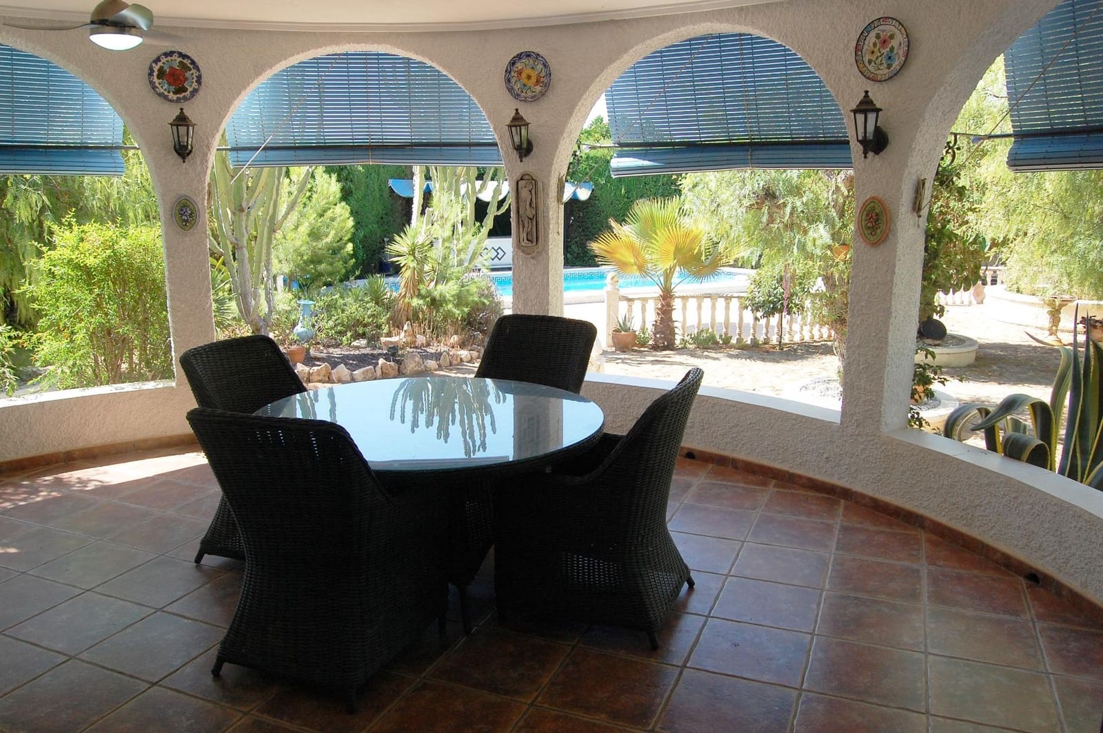 3 bedroom Villa for sale in San Luis with pool - € 429,900 (Ref: 8815865)