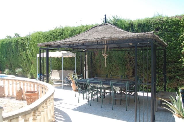 3 soverom Villa til salgs i San Luis, Torrevieja med svømmebasseng - € 429 900 (Ref: 8815865)