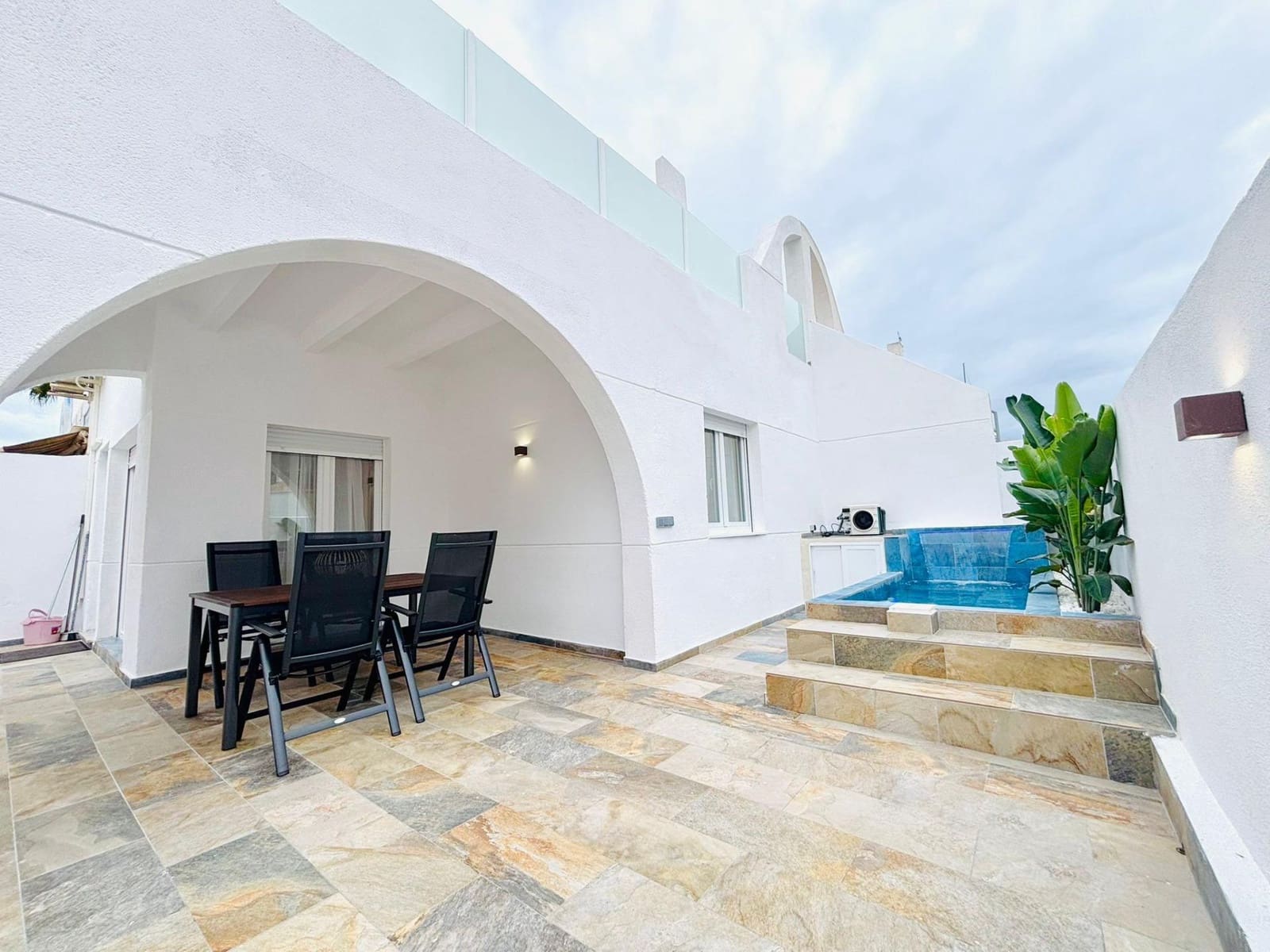 3 sovrum Radhus till salu i Torrevieja med pool - 249 000 € (Ref: 8836650)