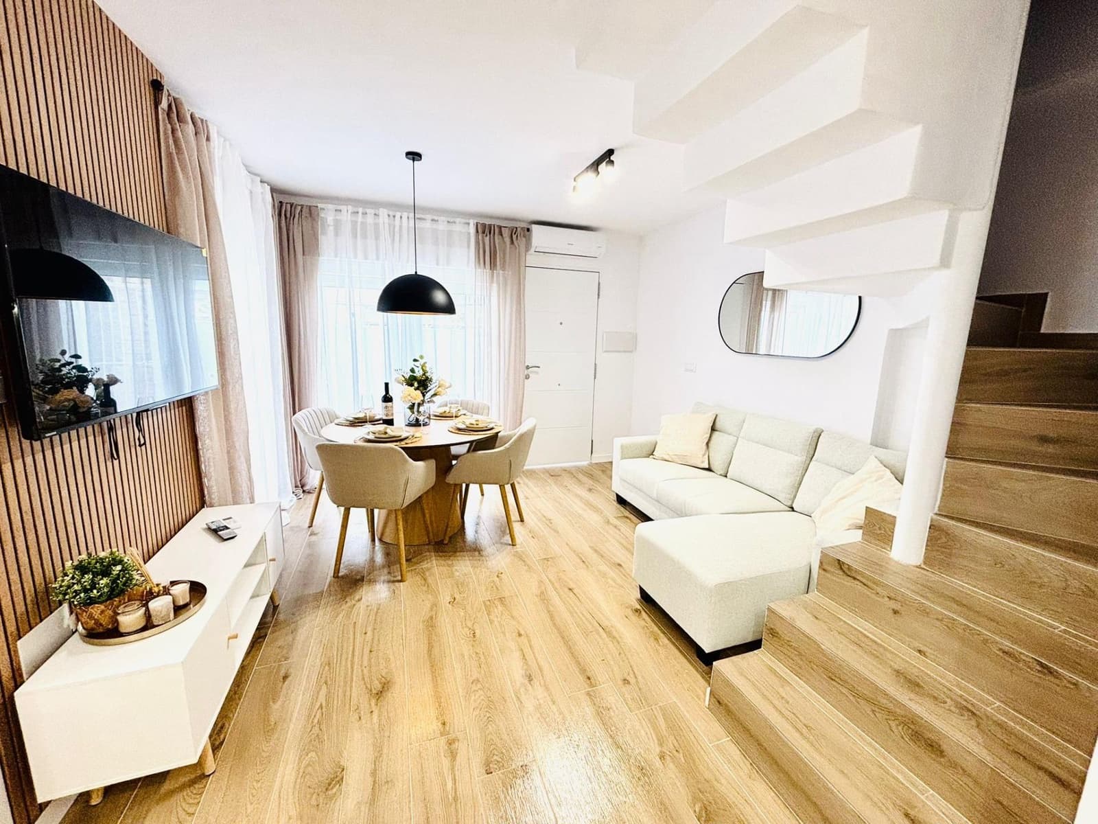 3 sovrum Radhus till salu i Torrevieja med pool - 249 000 € (Ref: 8836650)