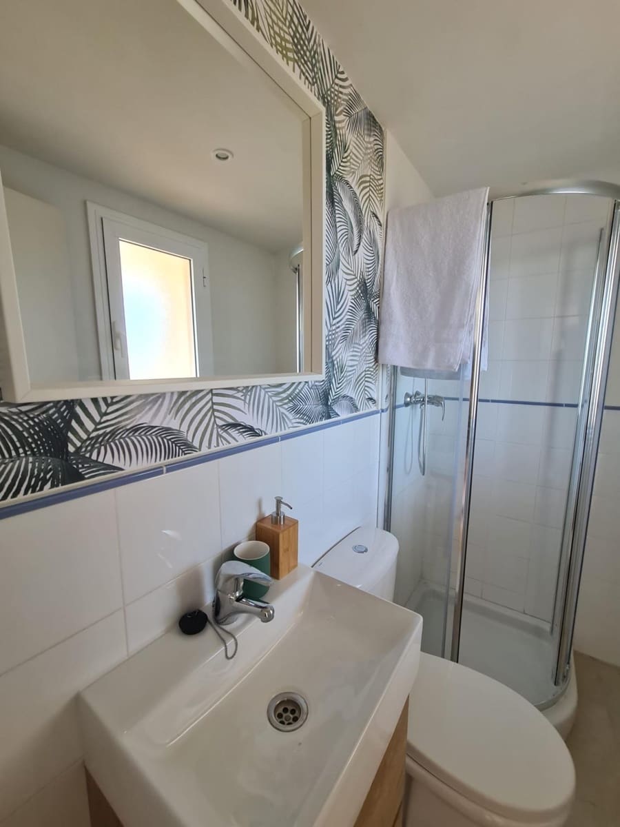 2 makuuhuone Huoneisto myytävänä paikassa Filipinas mukana uima-altaan 
autotalli - 215 000 € (Ref: 8869842)