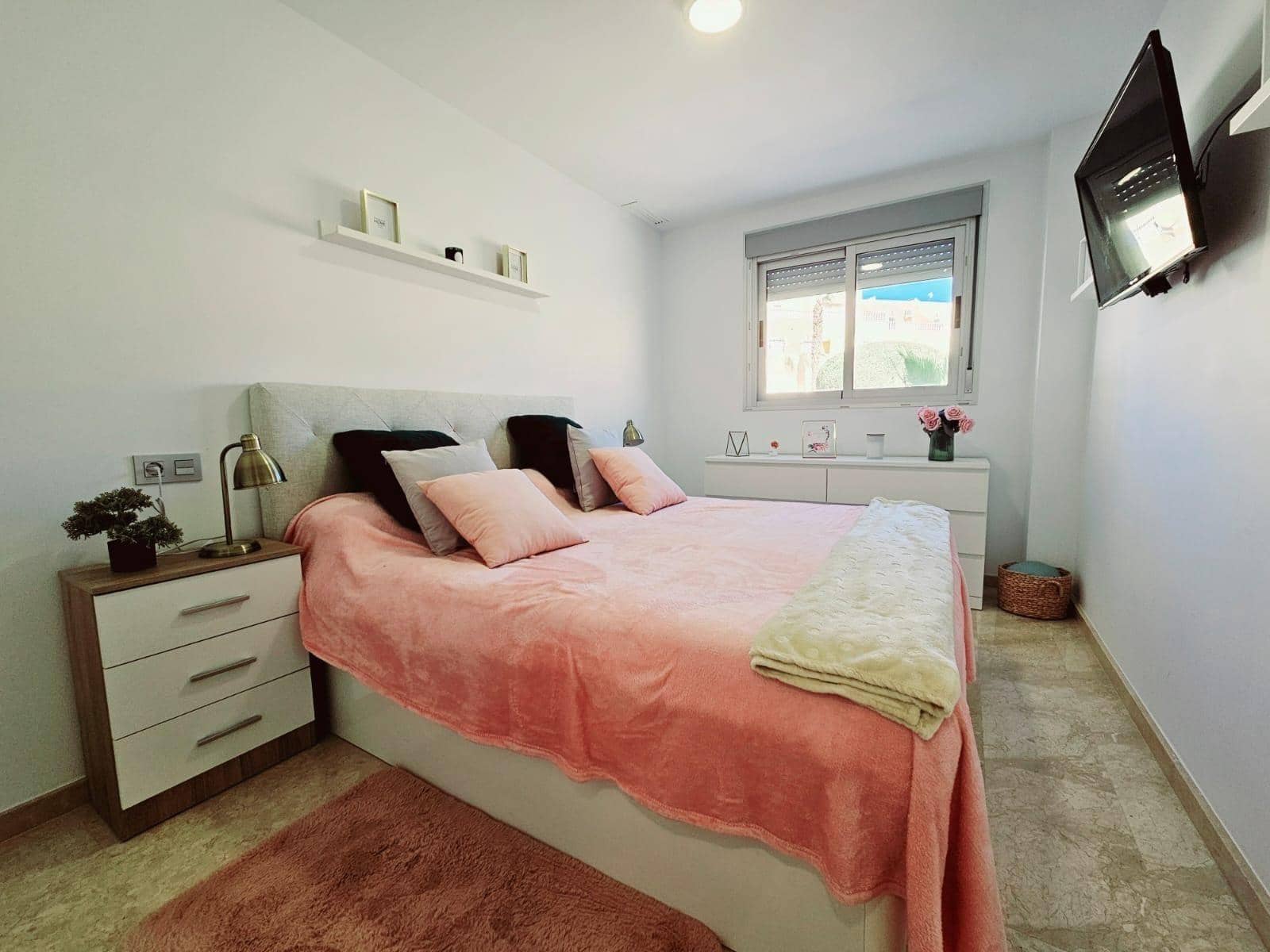 2 makuuhuone Huoneisto myytävänä paikassa Filipinas mukana uima-altaan 
autotalli - 215 000 € (Ref: 8869842)