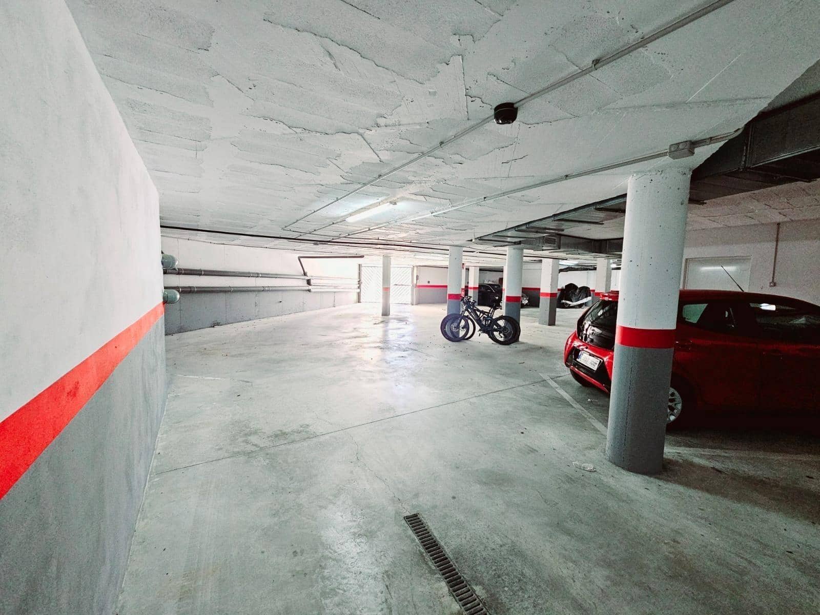 2 makuuhuone Huoneisto myytävänä paikassa Filipinas mukana uima-altaan 
autotalli - 215 000 € (Ref: 8869842)