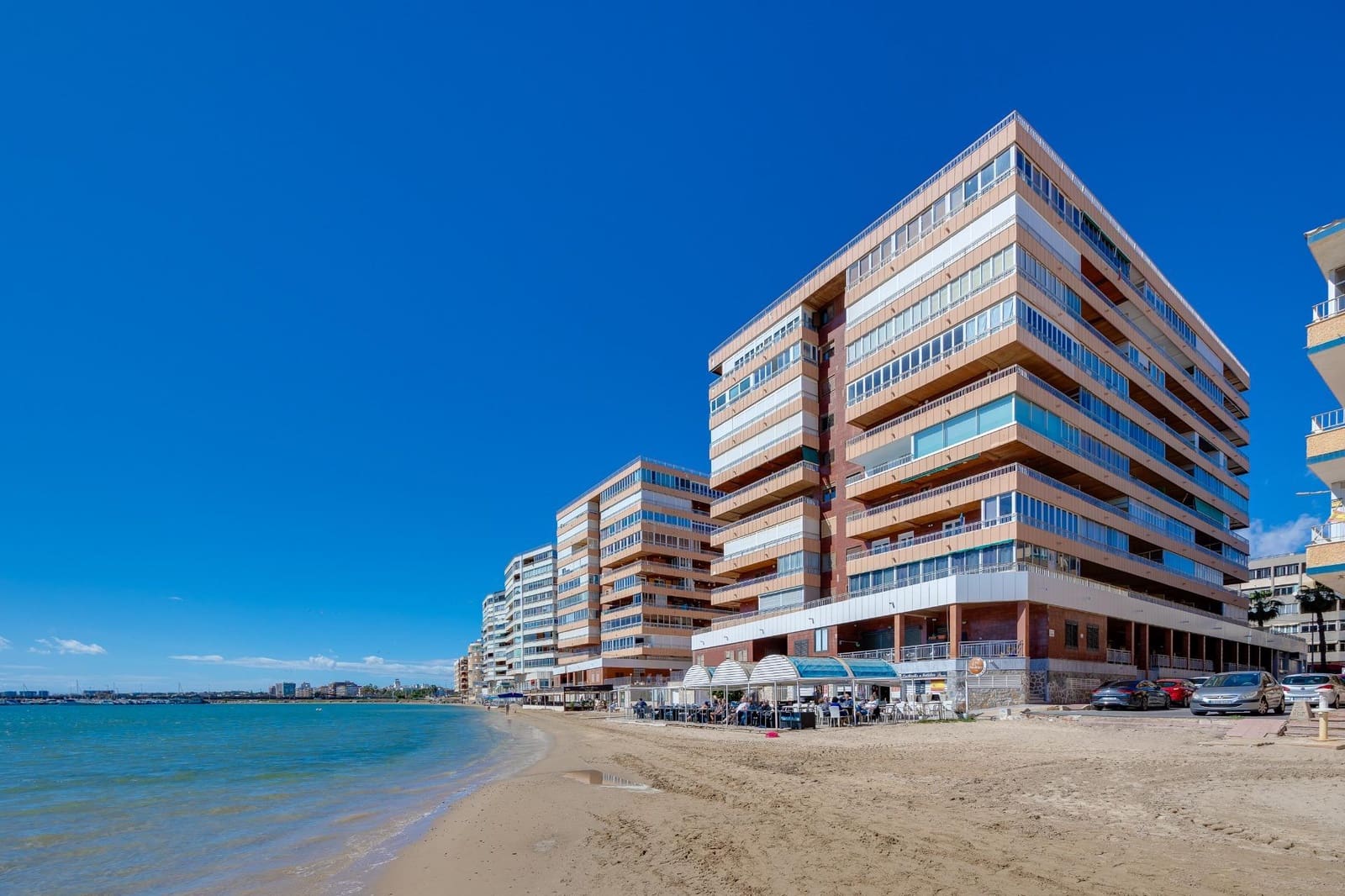 3 quarto Apartamento para venda em Torrevieja com piscina garagem - 379 000 € (Ref: 8874629)