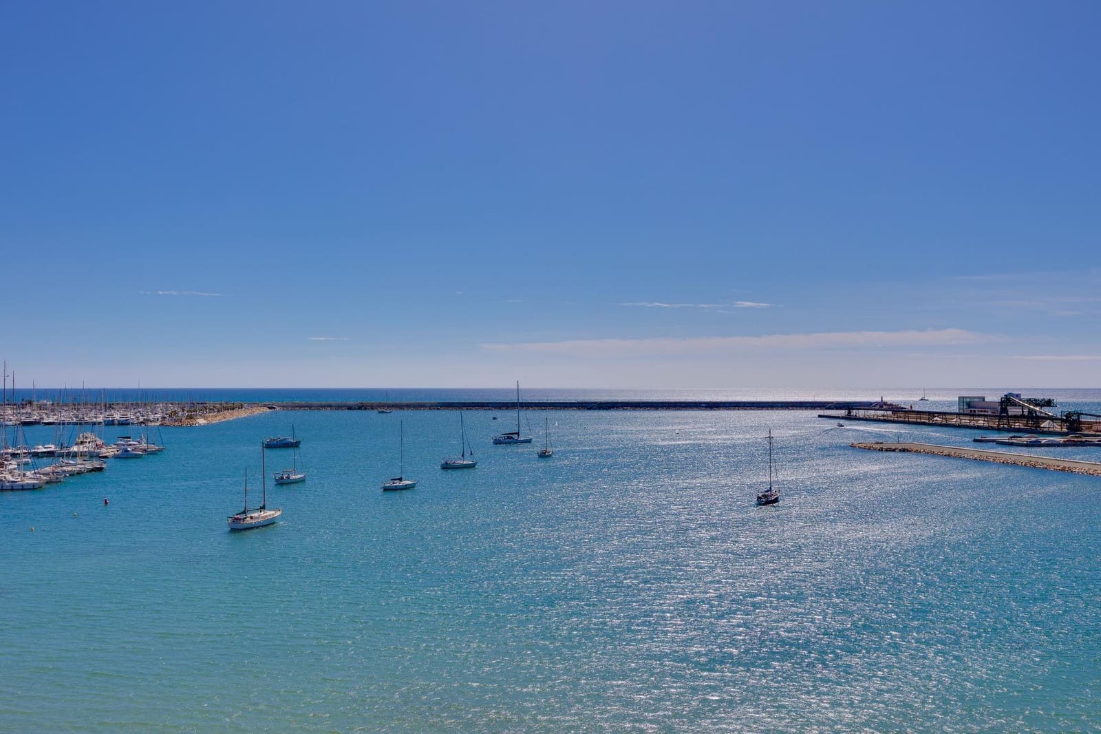 3 quarto Apartamento para venda em Torrevieja com piscina garagem - 379 000 € (Ref: 8874629)