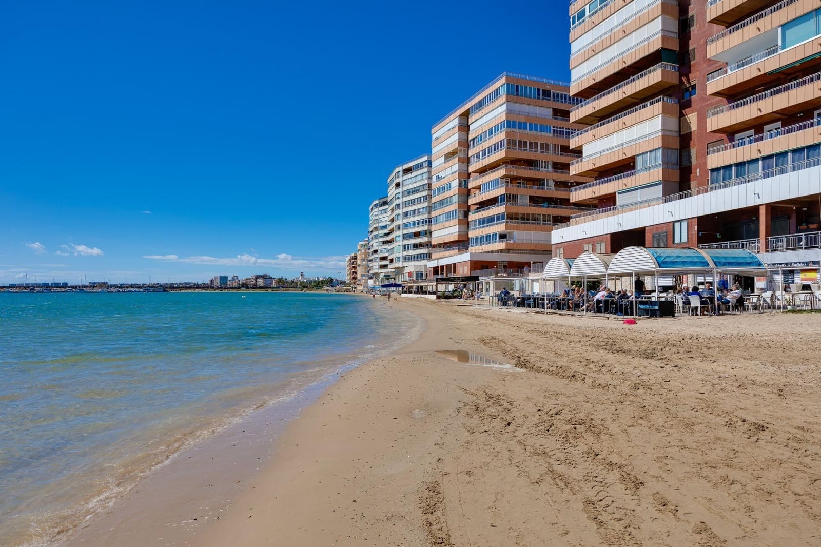3 quarto Apartamento para venda em Torrevieja com piscina garagem - 379 000 € (Ref: 8874629)