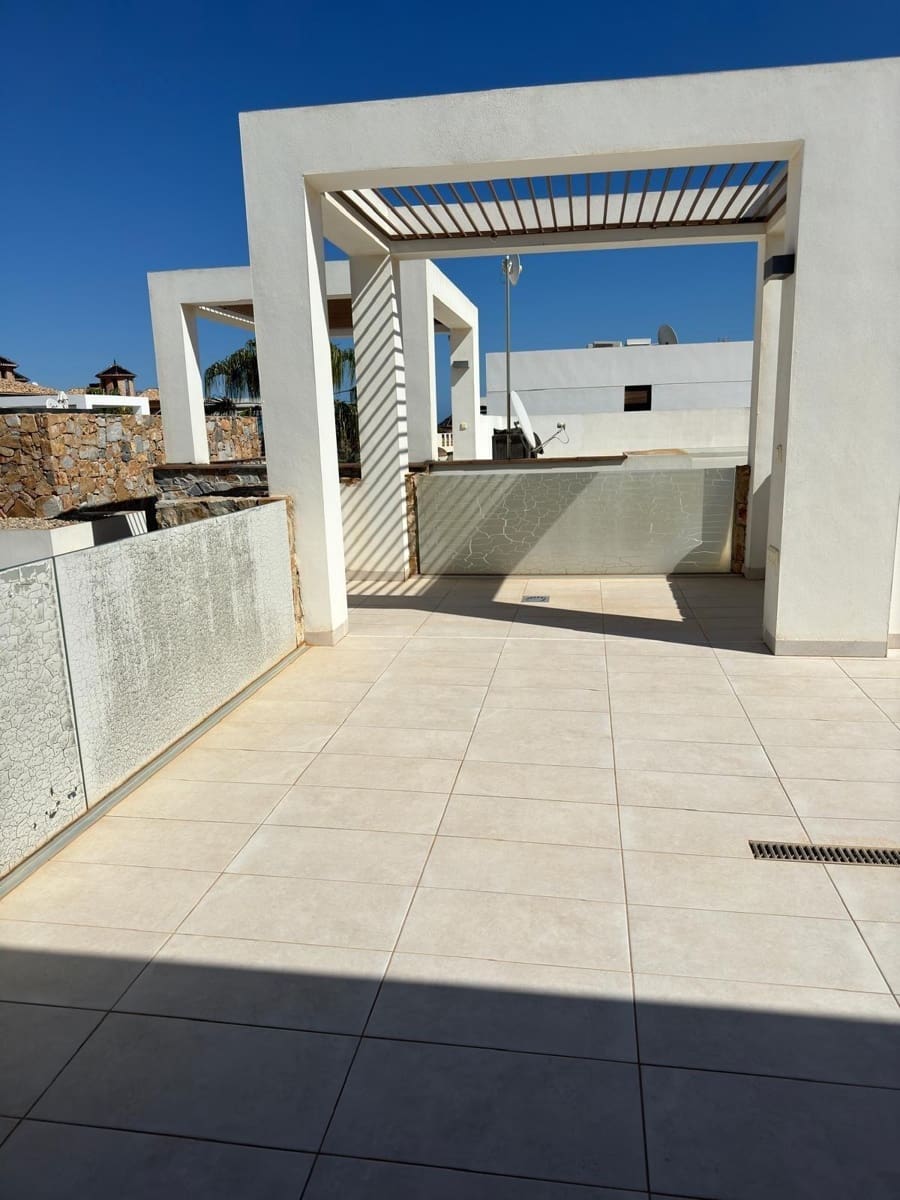 3 camera da letto Villa in vendita in Orihuela Costa con piscina - 350.000 € (Rif: 8911177)