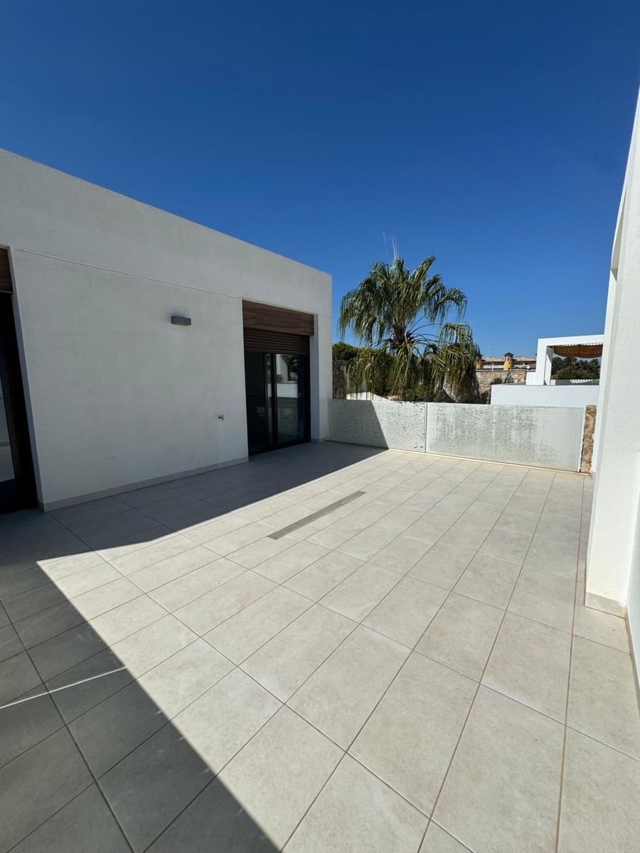 3 camera da letto Villa in vendita in Orihuela Costa con piscina - 350.000 € (Rif: 8911177)