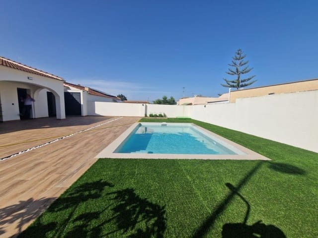 3 makuuhuone Huvila myytävänä paikassa Los Balcones - Los Altos, Torrevieja mukana uima-altaan - 525 000 € (Ref: 8985862)