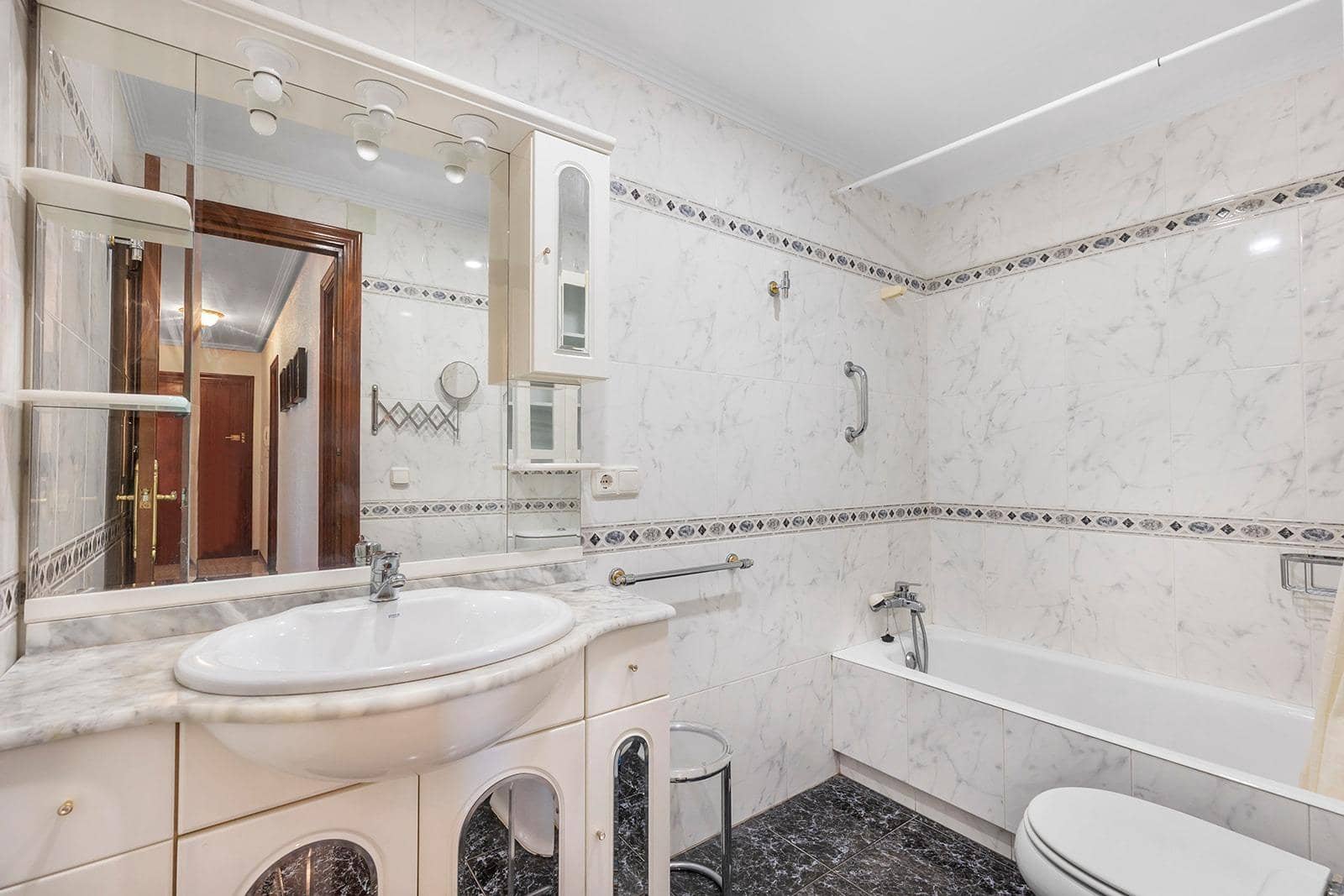 Apartamento de 3 habitaciones en Punta Prima en venta con piscina - 189.900 € (Ref: 9005314)