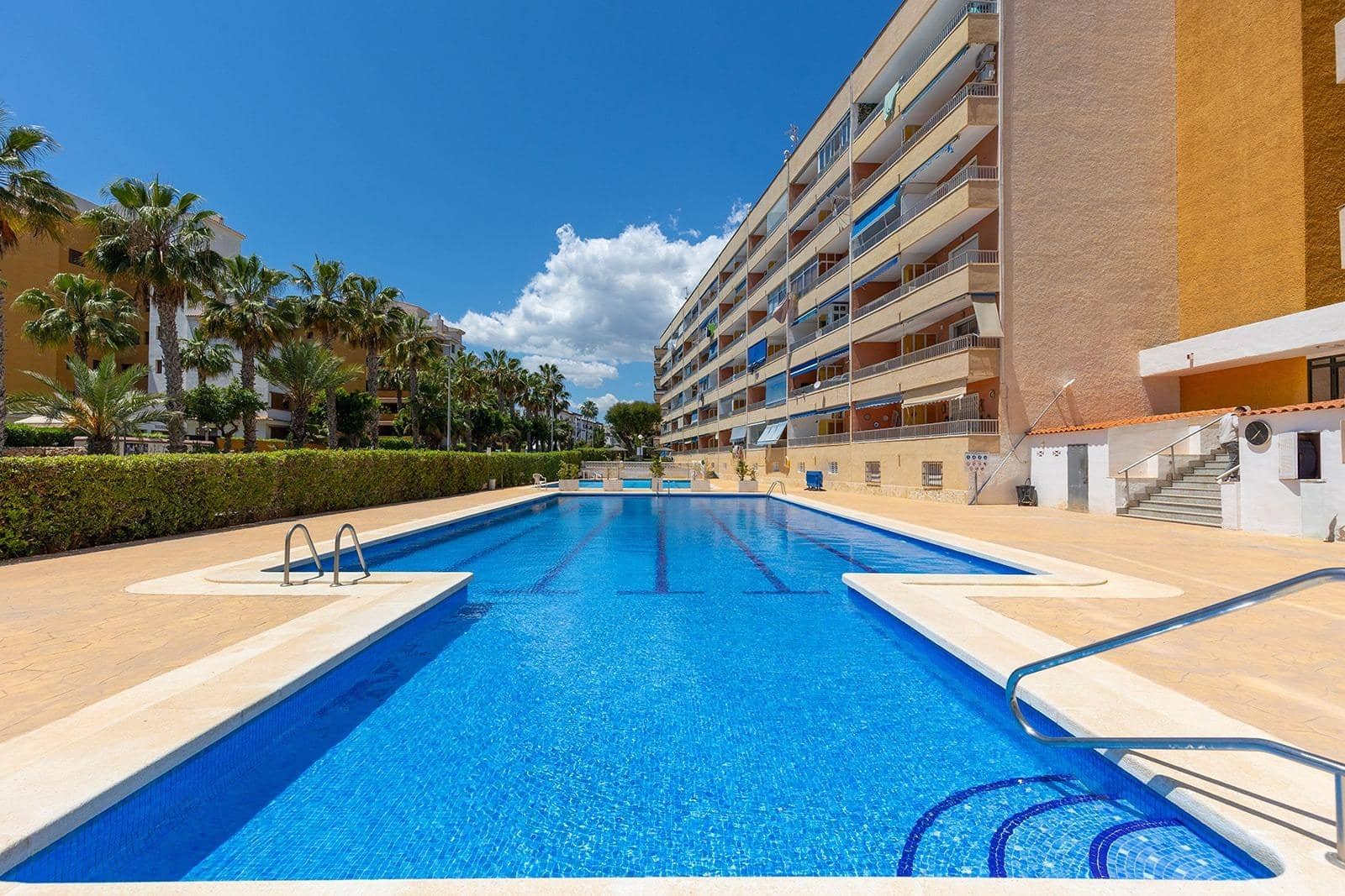 Apartamento de 3 habitaciones en Punta Prima en venta con piscina - 189.900 € (Ref: 9005314)